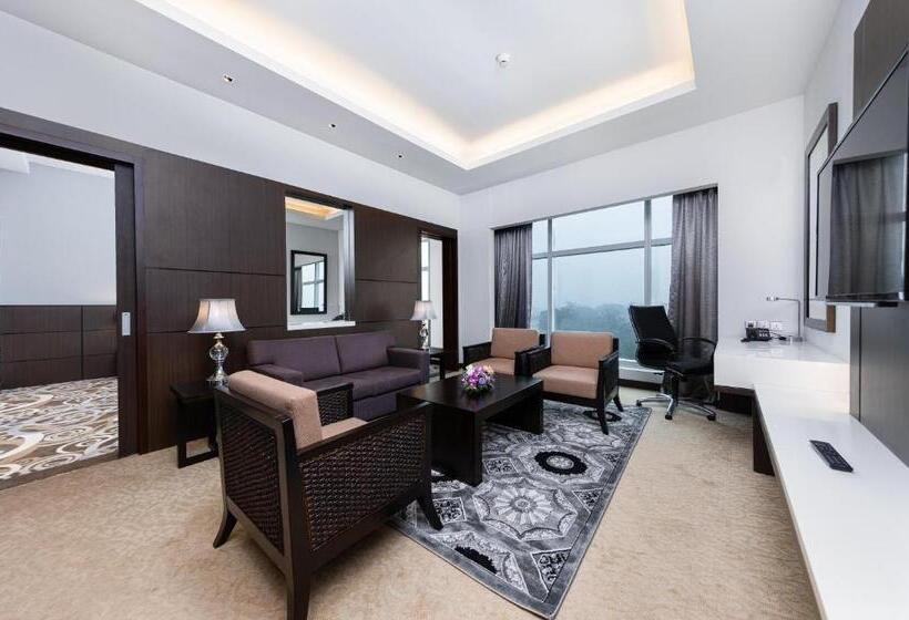 Raia Hotel & Convention Centre Kuching