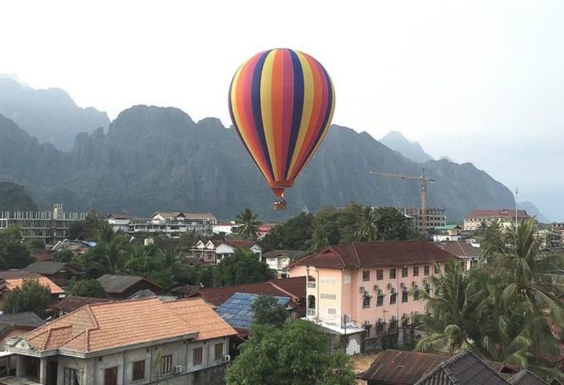 Savanh Vangvieng