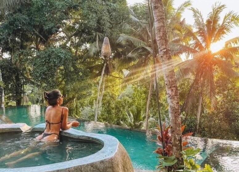 Fotos del hotel Bucu View Resort A Pramana Experience:  2