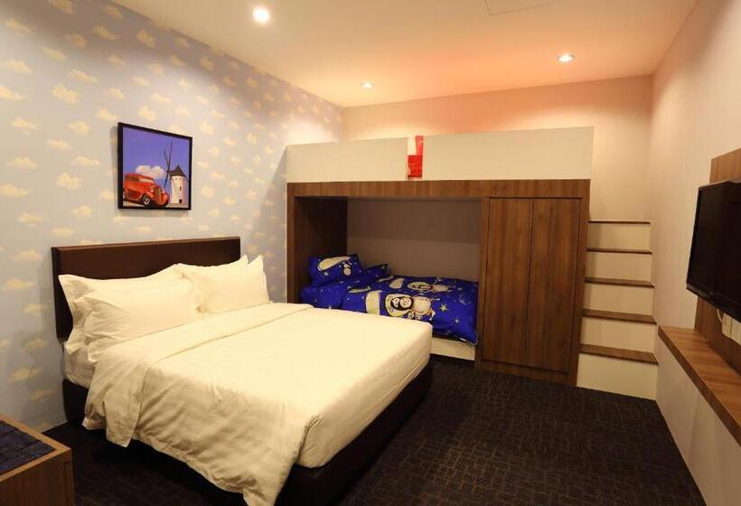 Fotos del hotel S Boutique:  10