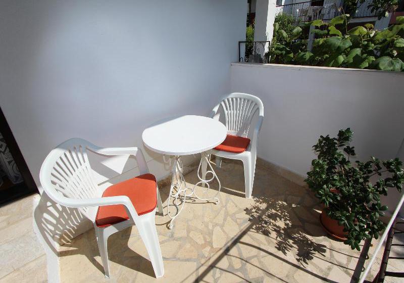 Fotos del hotel Apartments Antonija:  14