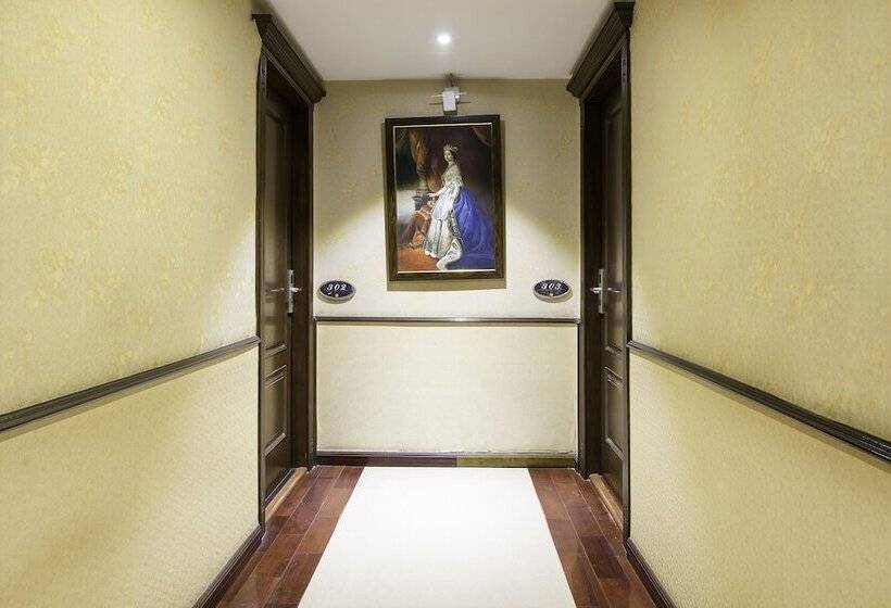 Fotos del hotel Treebo Tryst Royce New Friends Colony:  4