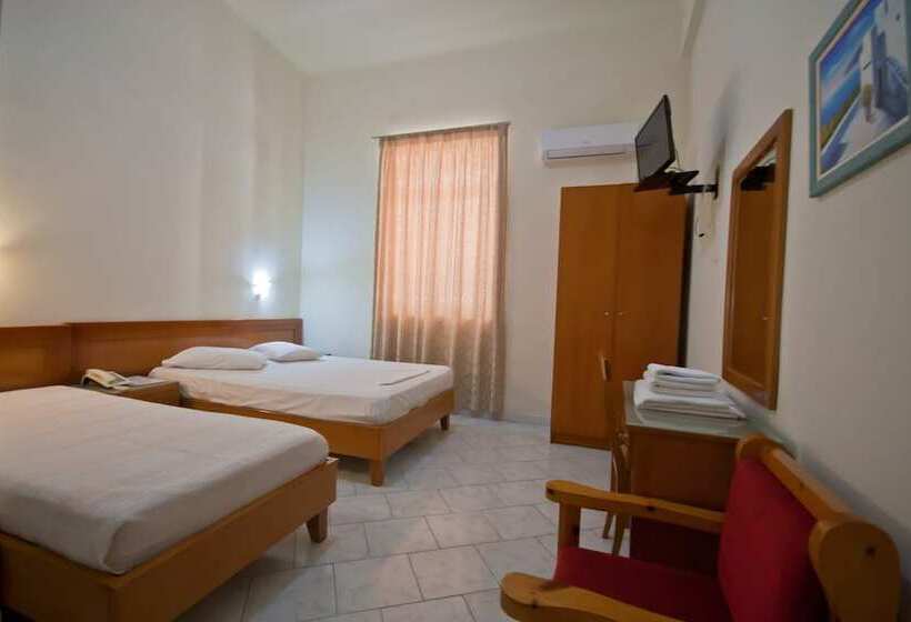 Fotos del hotel Lena:  15