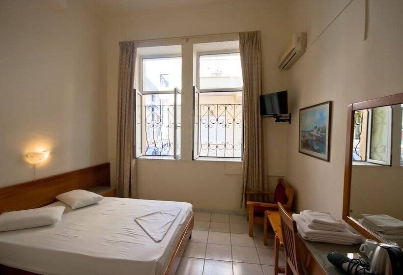 Fotos del hotel Lena:  12