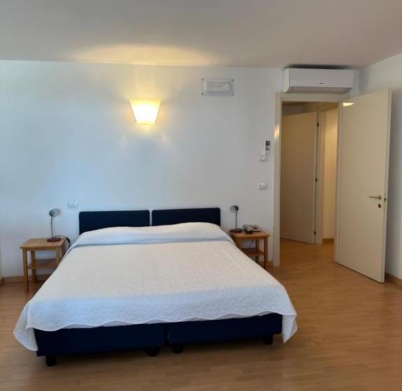 Fotos del hotel Naut Porto San Vito:  7