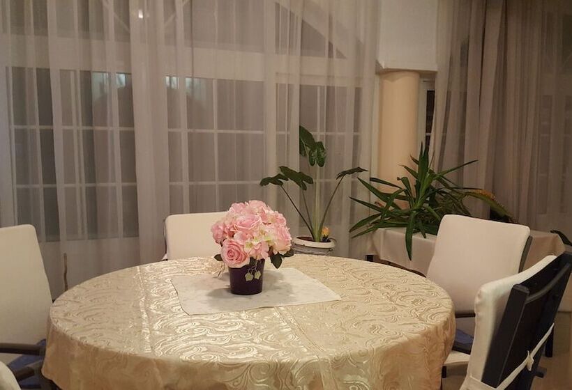 Fotos del hotel Art Depandansa:  11