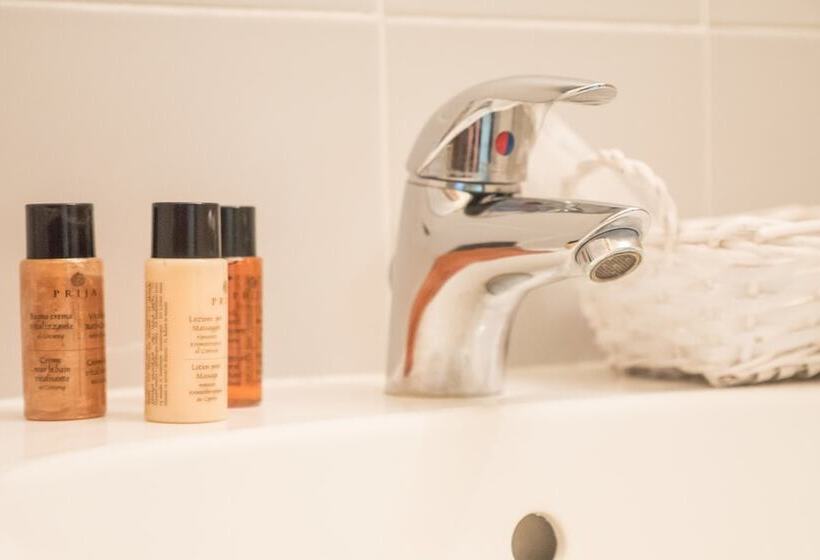 Fotos del hotel Le Suite Di Giulietta:  13