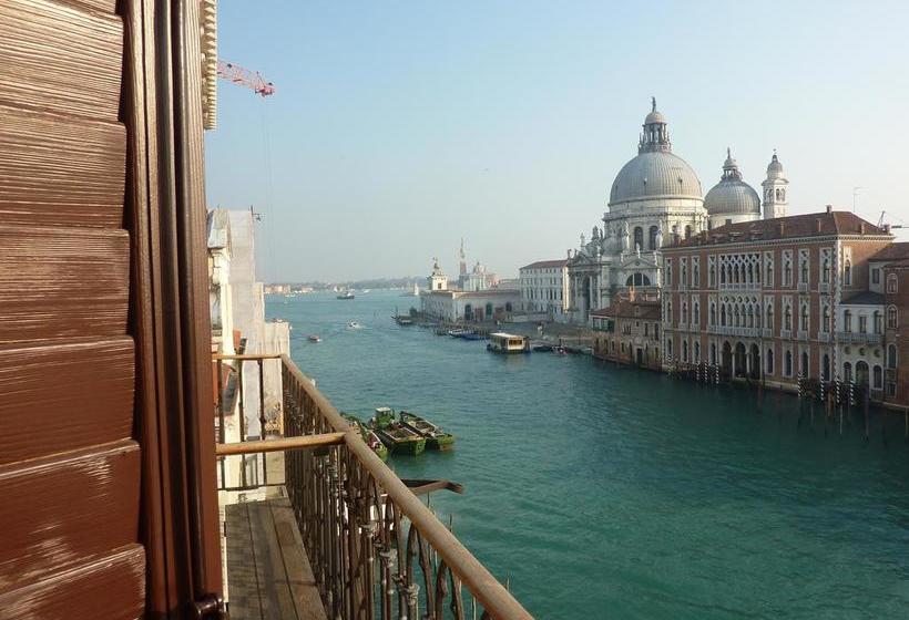 Fotos del hotel Locanda De La Spada:  11