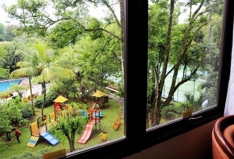 Fotos del hotel Prime Plaza   Purwakarta:  6