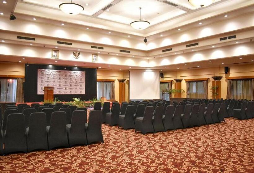 Fotos del hotel Prime Plaza   Purwakarta:  5