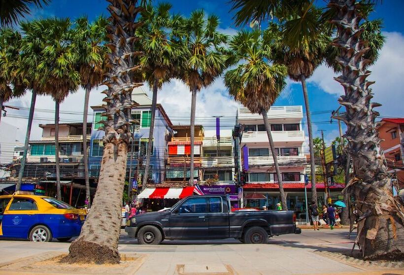 Fotos del hotel G I Lodge:  17