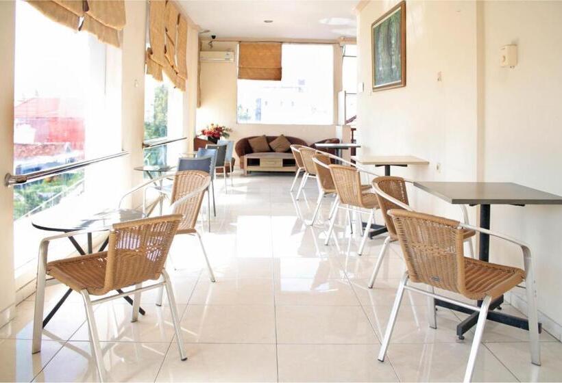 Fotos del hotel Graha Dpt 33:  4