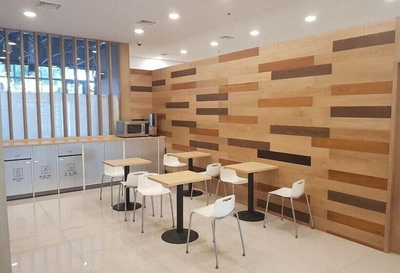 Fotos del hotel Ipark Condominium:  7