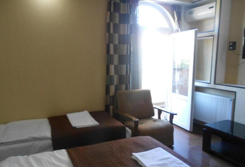 Fotos del hotel Dkd-bridge:  23