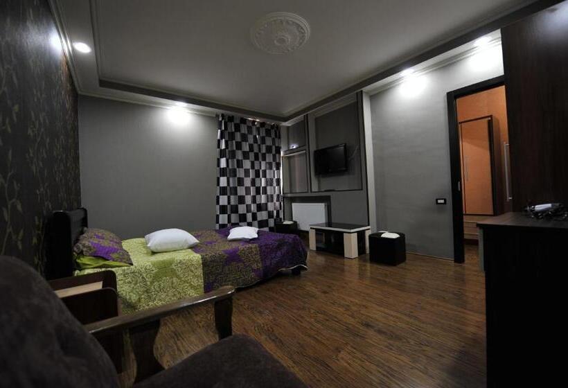 Fotos del hotel Dkd-bridge:  17