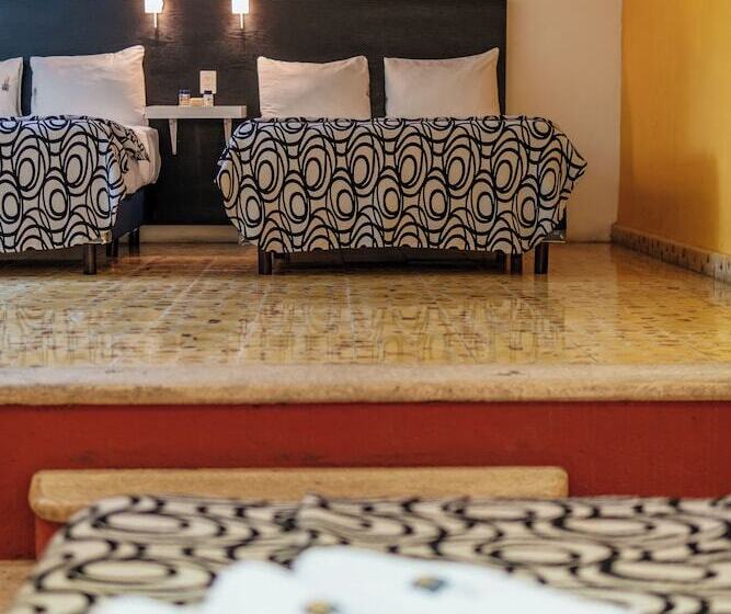 Fotos del hotel Santiago:  17