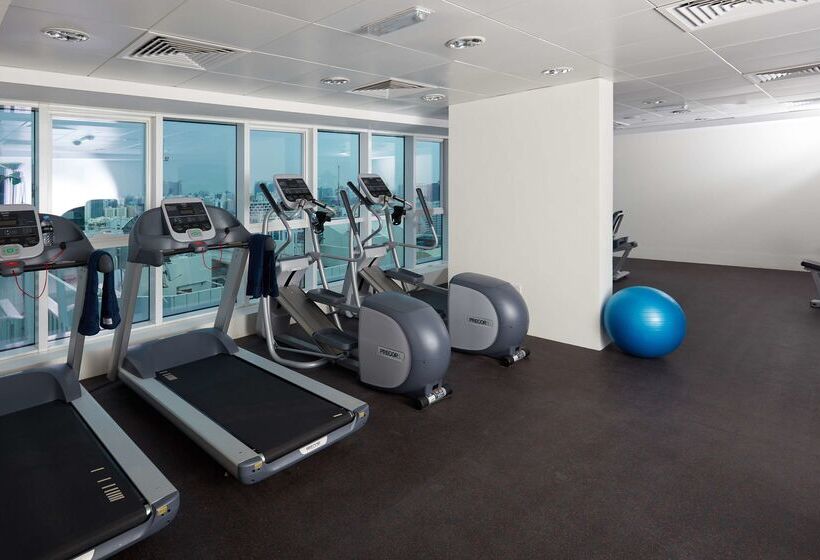 Fotos del hotel Golden Tulip Downtown Abu Dhabi:  4