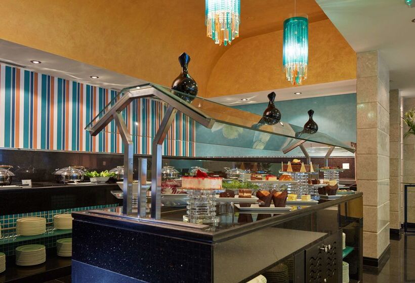 Fotos del hotel Golden Tulip Downtown Abu Dhabi:  23