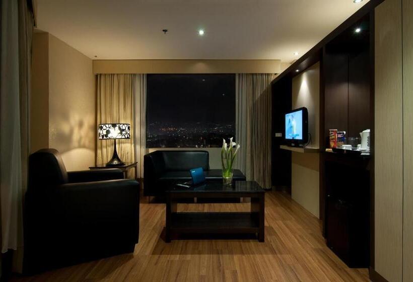 Fotos del hotel Aria Gajayana:  22