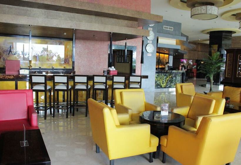 Fotos del hotel Aria Gajayana:  13