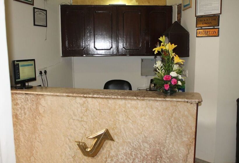 Fotos del hotel Vijay Villa:  14