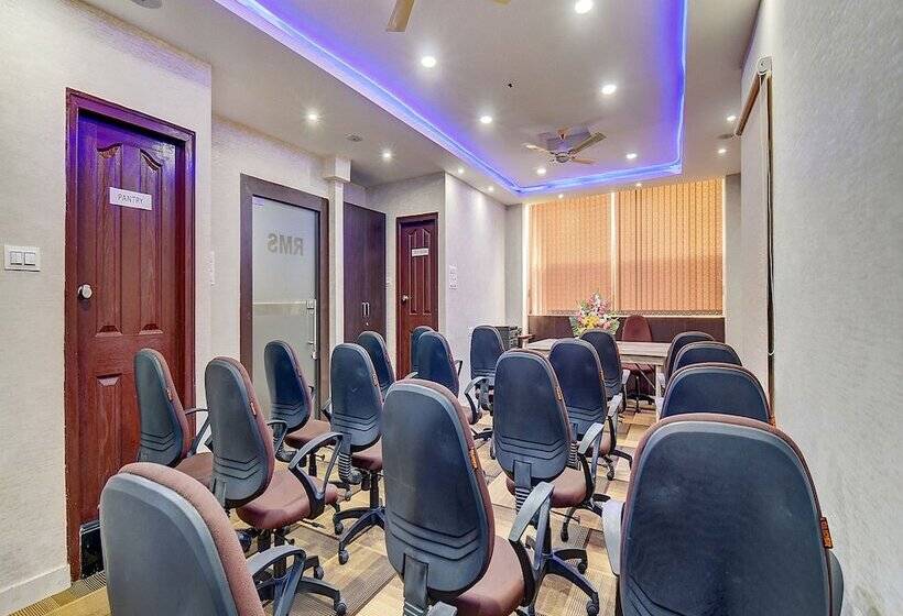 Fotos del hotel Fab Rms Comforts Yeshwantpur:  24