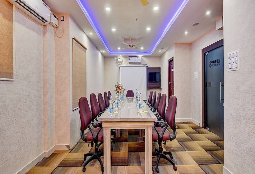 Fotos del hotel Fab Rms Comforts Yeshwantpur:  18