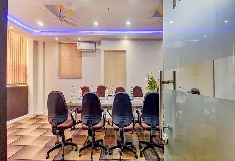 Fotos del hotel Fab Rms Comforts Yeshwantpur:  19