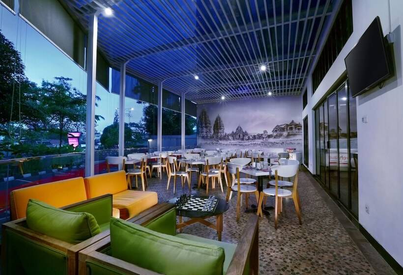 Fotos del hotel Favehotel Malioboro - Yogyakarta:  3