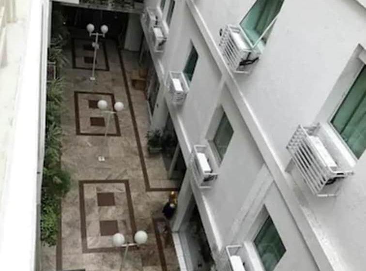 Fotos del hotel Family:  15