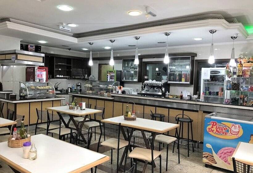 Fotos del hotel Family:  4