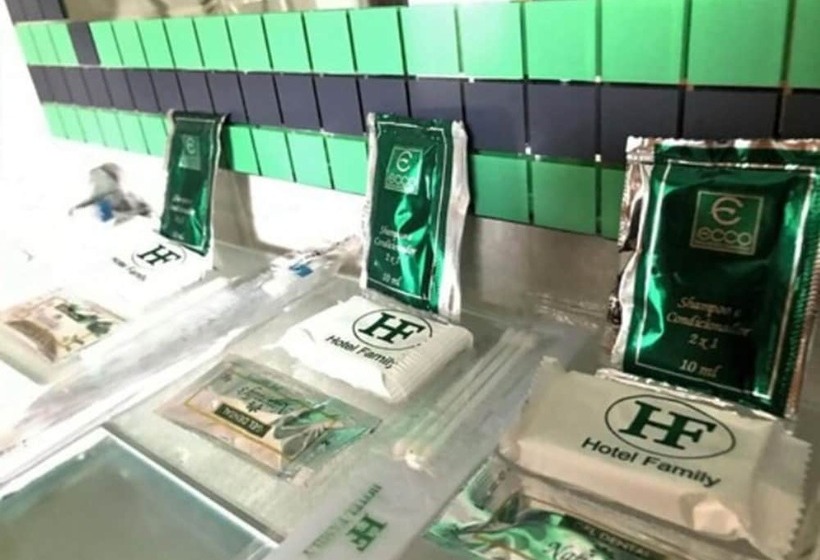 Fotos del hotel Family:  16