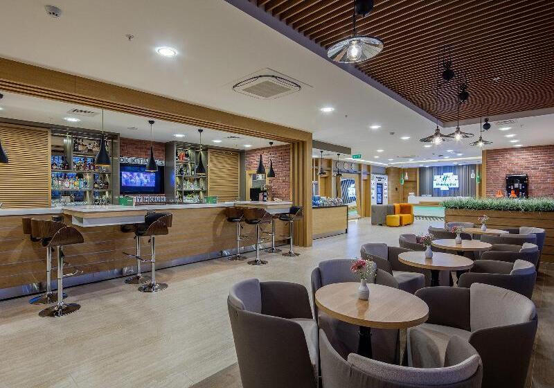 Fotos del hotel Holiday Inn Antalya  Lara, An Ihg:  16