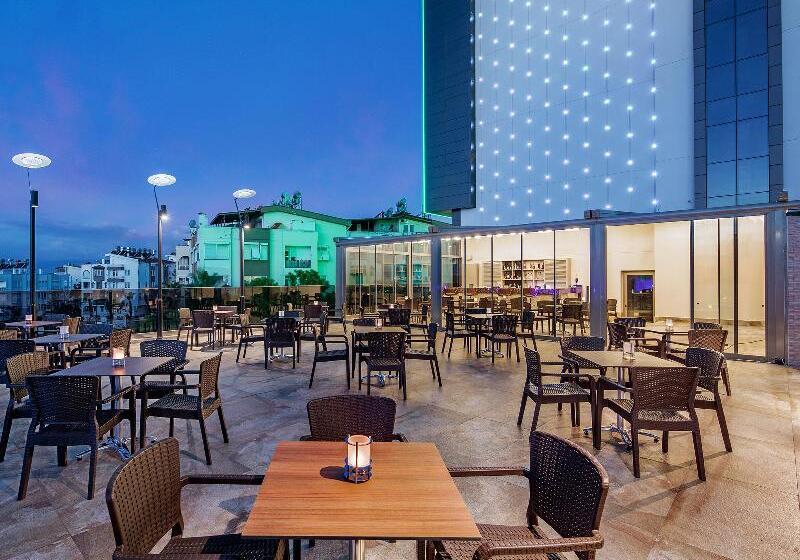 Fotos del hotel Holiday Inn Antalya  Lara, An Ihg:  7