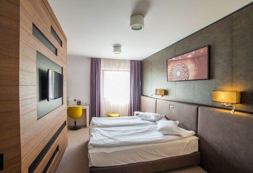 Fotos del hotel Lux Divina:  9