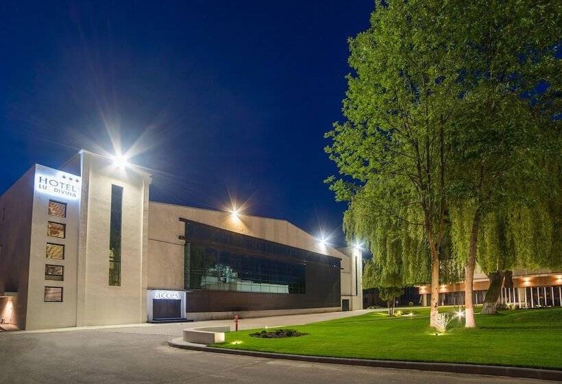 Fotos del hotel Lux Divina:  4