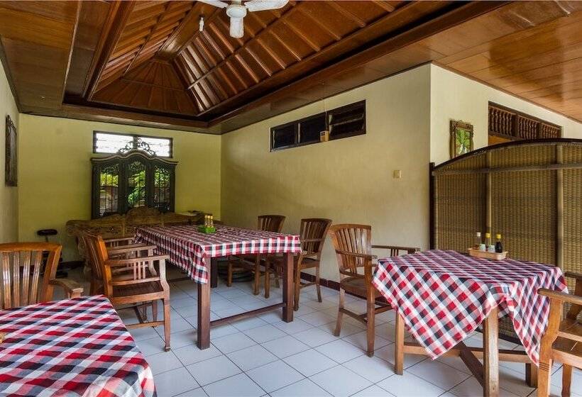 Fotos del hotel Reddoorz @ Danau Tamblingan Sanur:  12