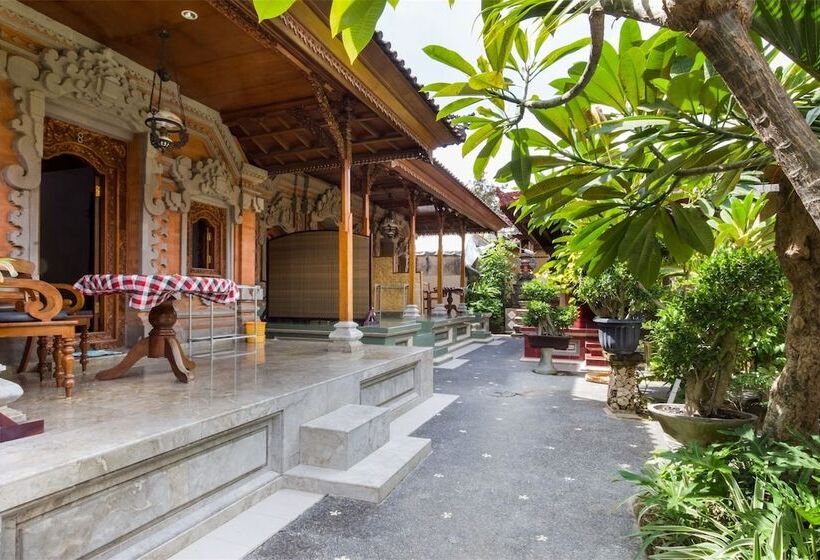 Fotos del hotel Reddoorz @ Danau Tamblingan Sanur:  4