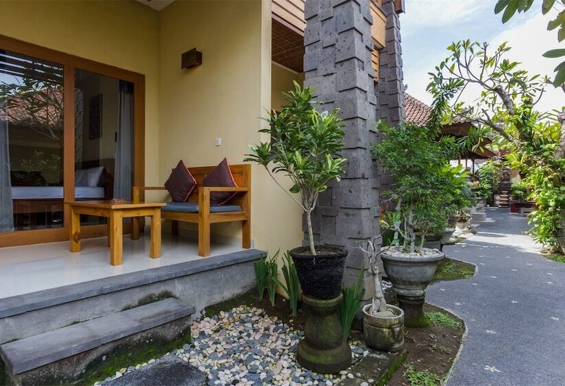 Fotos del hotel Reddoorz @ Danau Tamblingan Sanur:  13