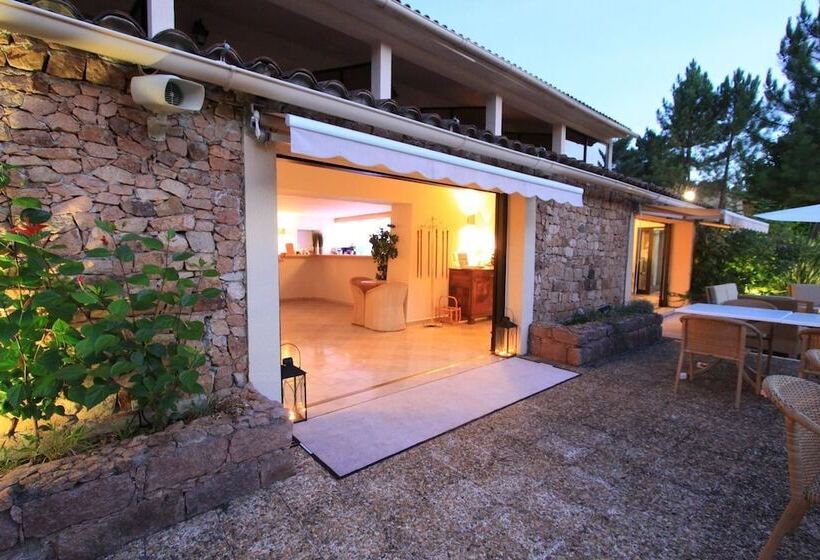 Fotos del hotel Le Domaine De L Oriu:  16