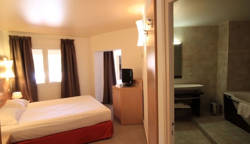 Fotos del hotel Le Domaine De L Oriu:  2