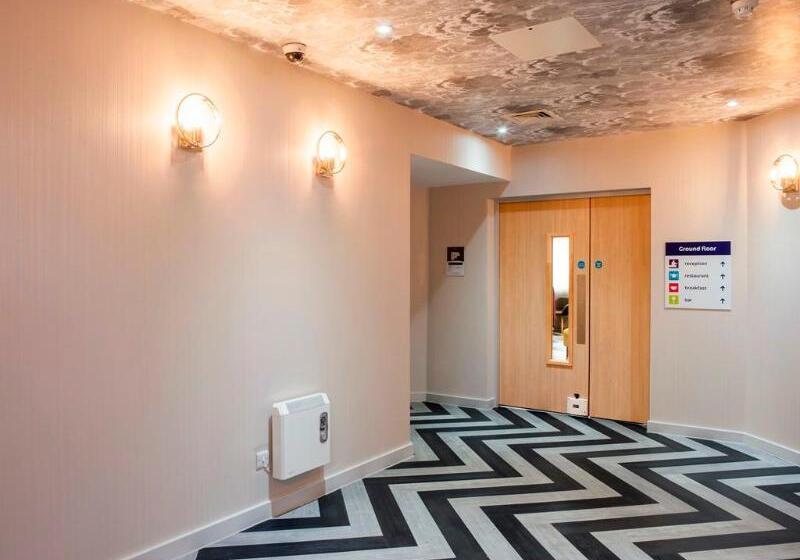 Fotos del hotel Ibis Styles London Heathrow:  3