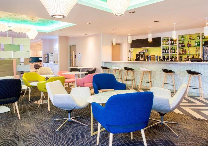 Fotos del hotel Ibis Styles London Heathrow:  12