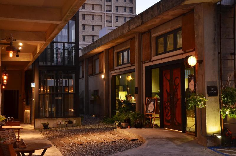 Fotos del hotel The Leaf Inn:  3