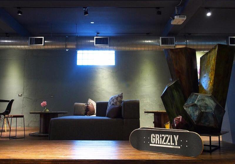 Fotos del hotel The Leaf Inn:  5