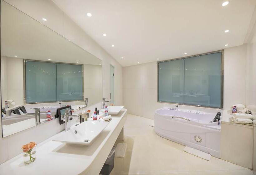 Fotos del hotel Grand Mogador City Center Casablanca:  8