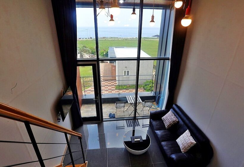 Fotos del hotel J Raum:  8