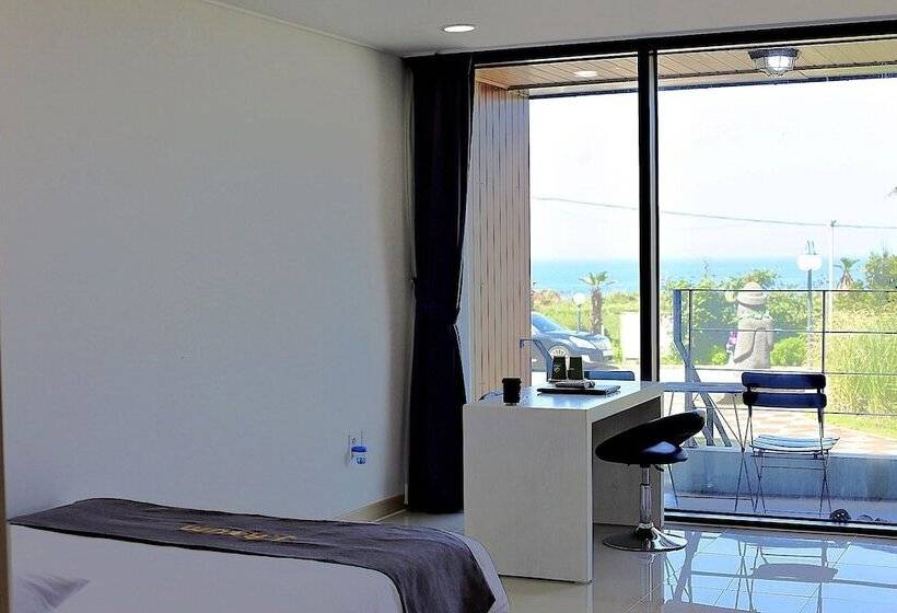 Fotos del hotel J Raum:  19