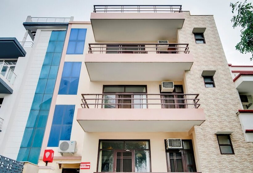 Oyo Flagship Artemis Hospital