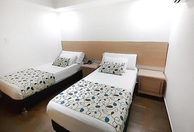 Fotos del hotel Plaza 43:  8